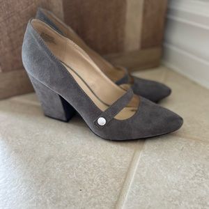 Nine West gray suede heels